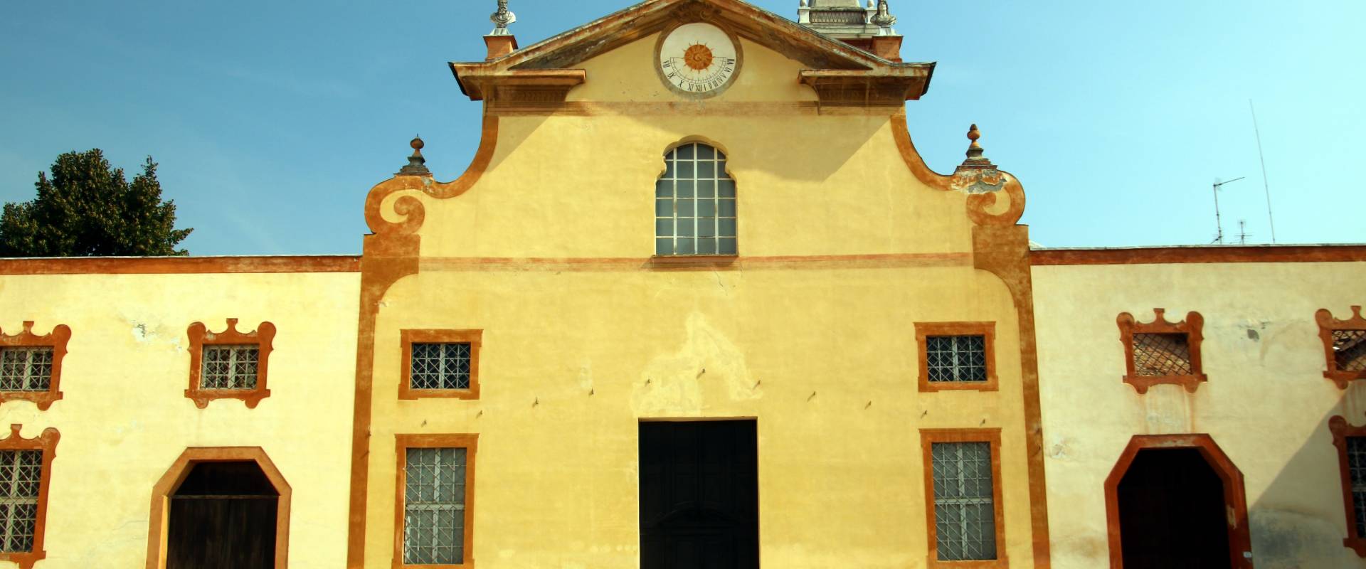 Chiesa di San Francesco (Palazzo Ducale, Sassuolo), esterno 05 foto di Mongolo1984